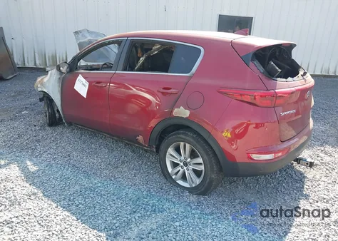 2018 Kia Sportage Lx z USA, uszkodzony, nr VIN KNDPMCAC9J7393342